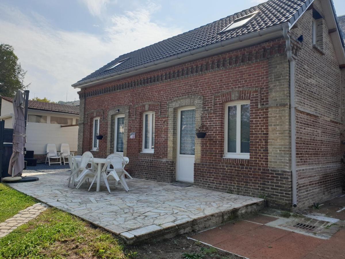 "L'Etape Normande" Gite 70M2 Terrasse Terrain Clos 500 M2 3 Voitures Villa Grand-Couronne Exterior photo